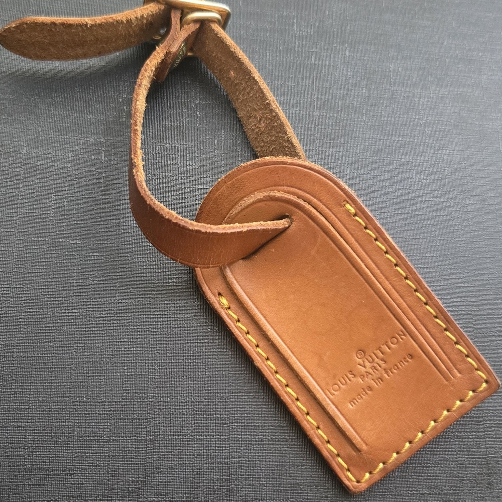 Louis Vuitton Small Vachetta Luggage Tag